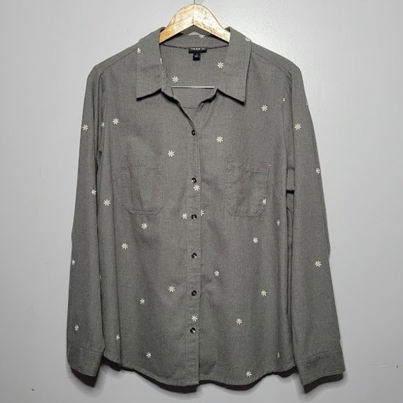 Torrid Grey Denim Daisy Embroidered Button Front Classic Fit Shirt Size 1/US XL - Picture 3 of 7